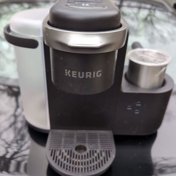 Keurig K83 K-Cafe Single Serve K-Cup Coffee Latte Cappuccino Maker - Picture 1 of 5